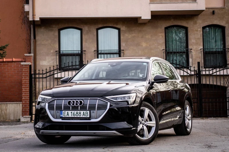 Audi E-Tron LAUNCH EDITION - 46800 лв. - 96486039 | Car24.bg