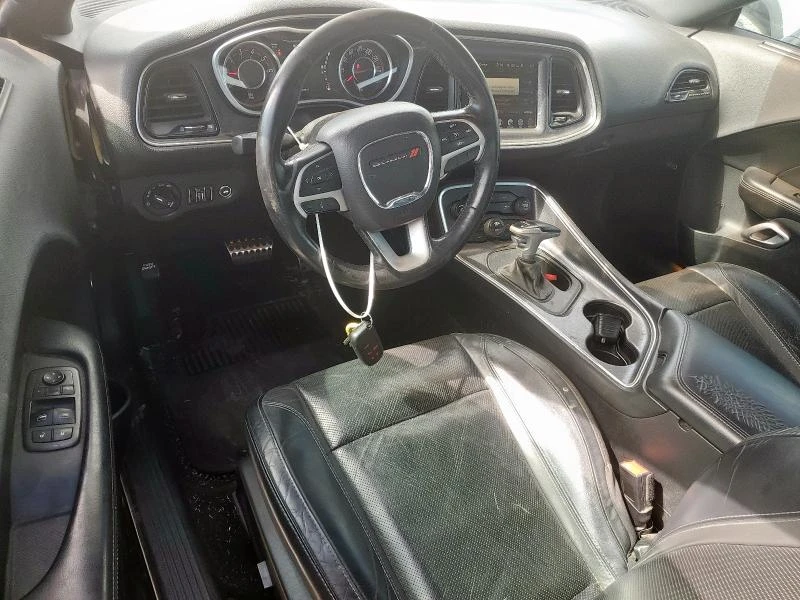 Dodge Challenger  - изображение 10