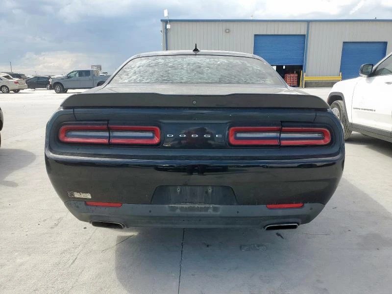 Dodge Challenger  - изображение 8