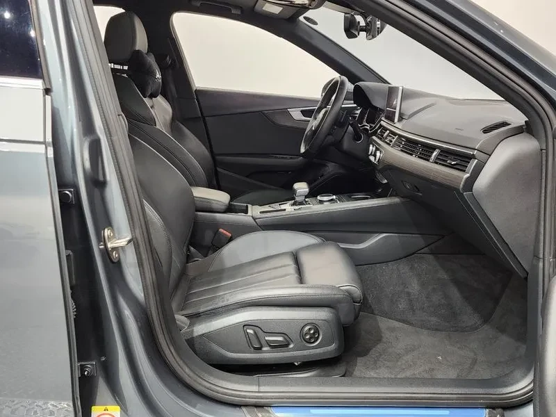 Audi A4 2.0 TFSI Premium - САМО 30% АВАНС, снимка 11 - Автомобили и джипове - 56253844