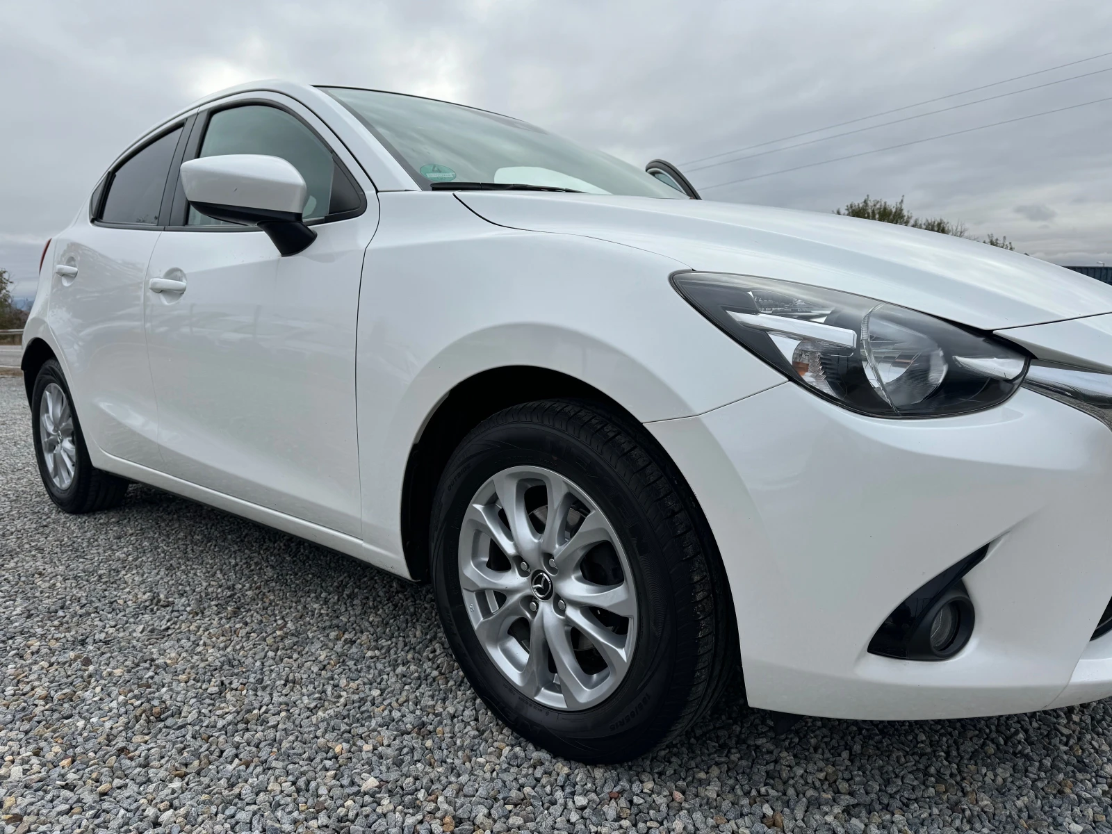 Mazda 2 1.5D* SKYACTIV* NAVI* GERMANY* KLIMA* TOP*  - изображение 10