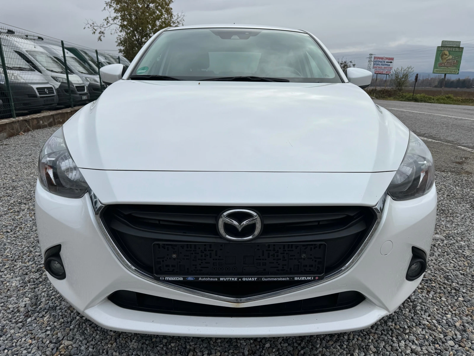 Mazda 2 1.5D* SKYACTIV* NAVI* GERMANY* KLIMA* TOP*  - изображение 9