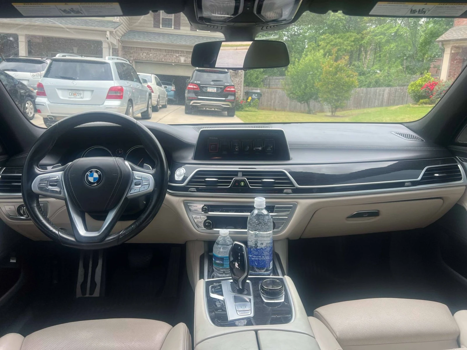 BMW 750 iL* M* 360* МАСАЖ* H&K* ОБДУХВАНЕ* ПОДГРЕВ - изображение 9