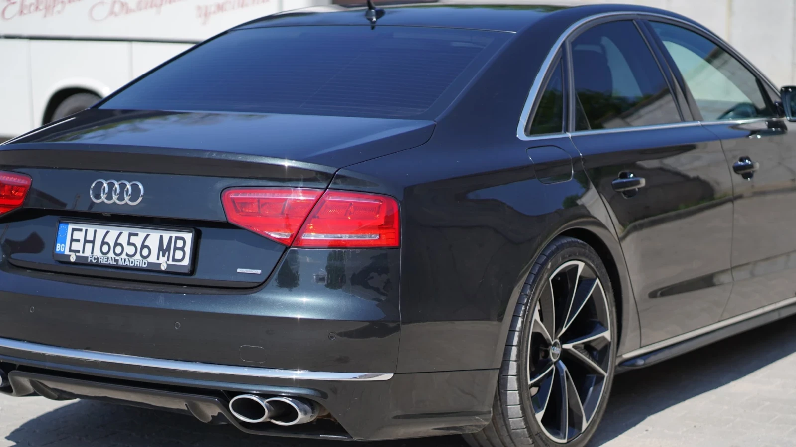 Audi A8 4.2 TDI 351 коня - изображение 4