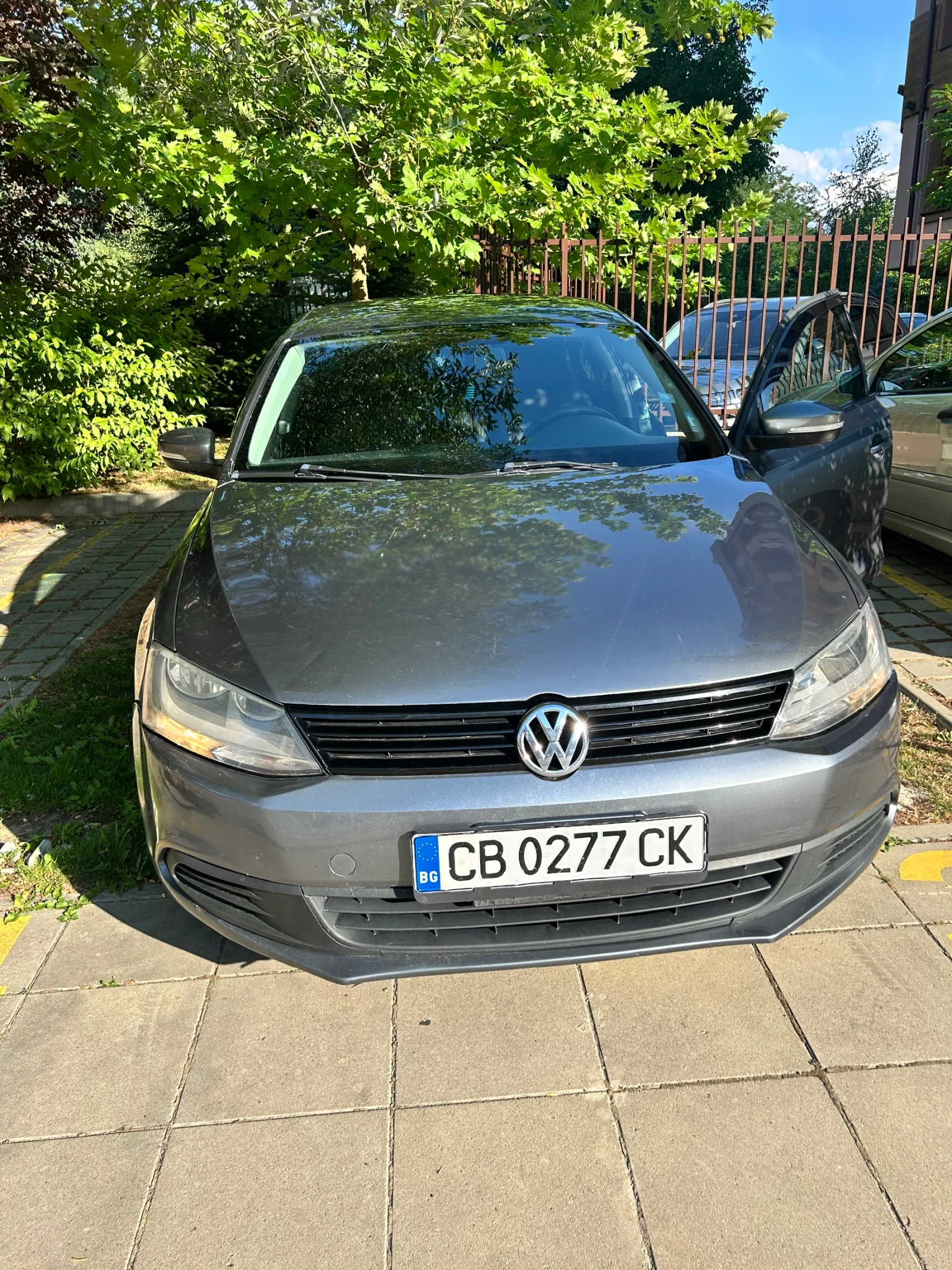 VW Jetta 2.5 SE | Mobile.bg   1