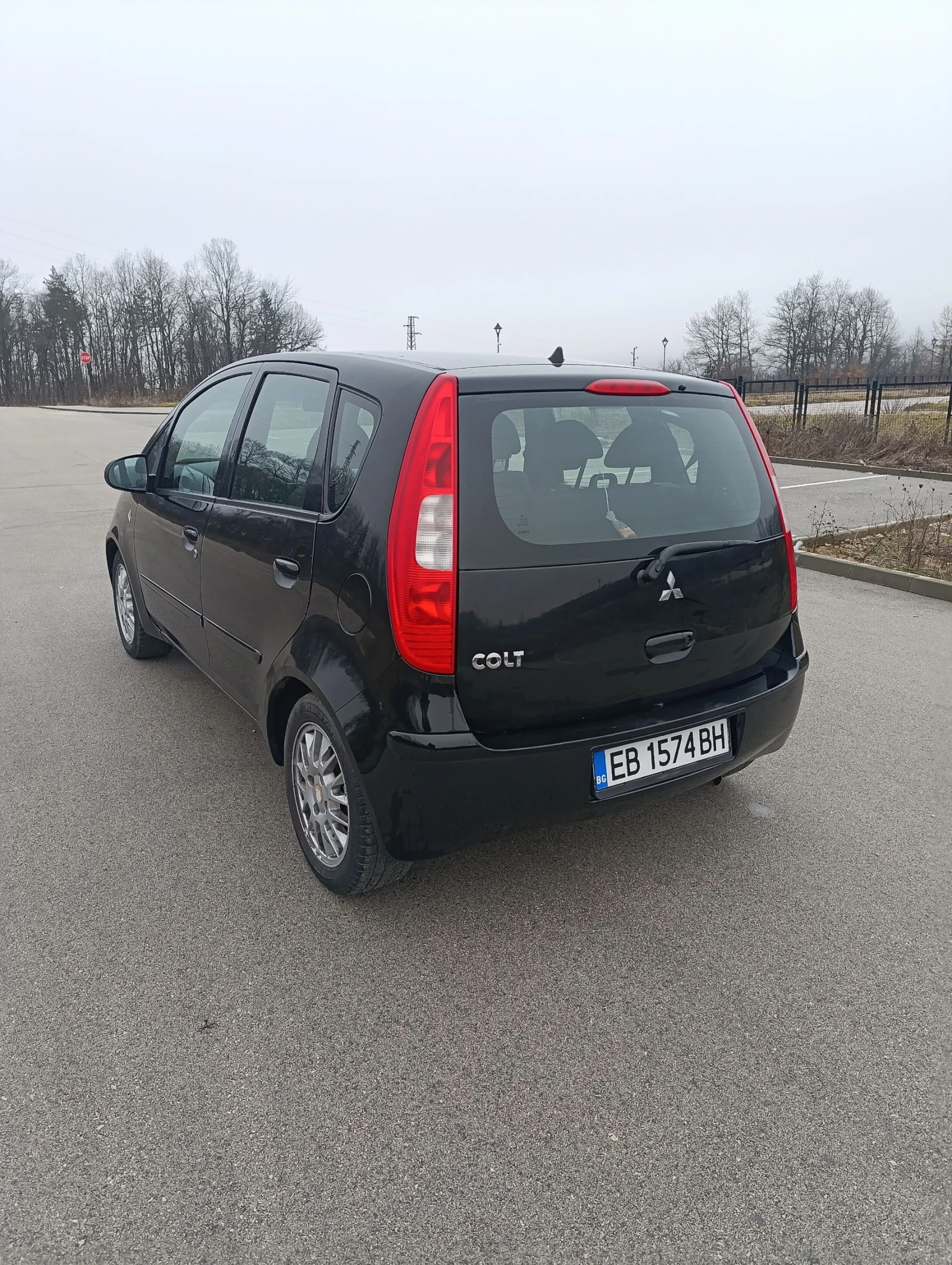 Mitsubishi Colt 1.3 Бензин  - изображение 4