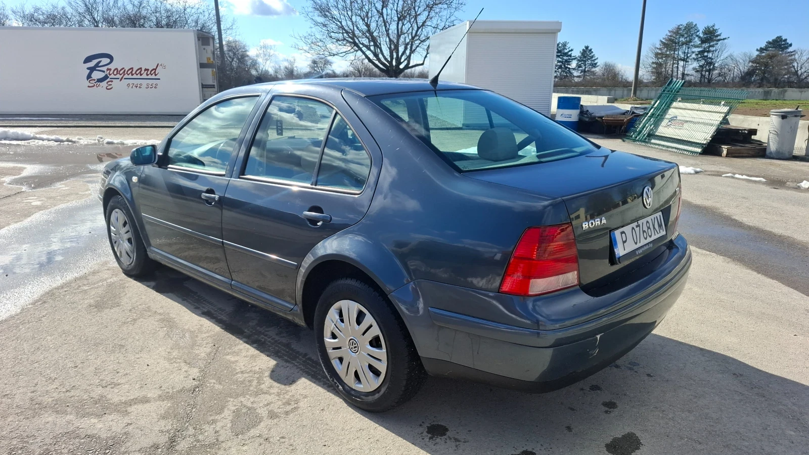 VW Bora 1.9TDI / 110кс / ТОП !, снимка 3 - Автомобили и джипове - 53433752