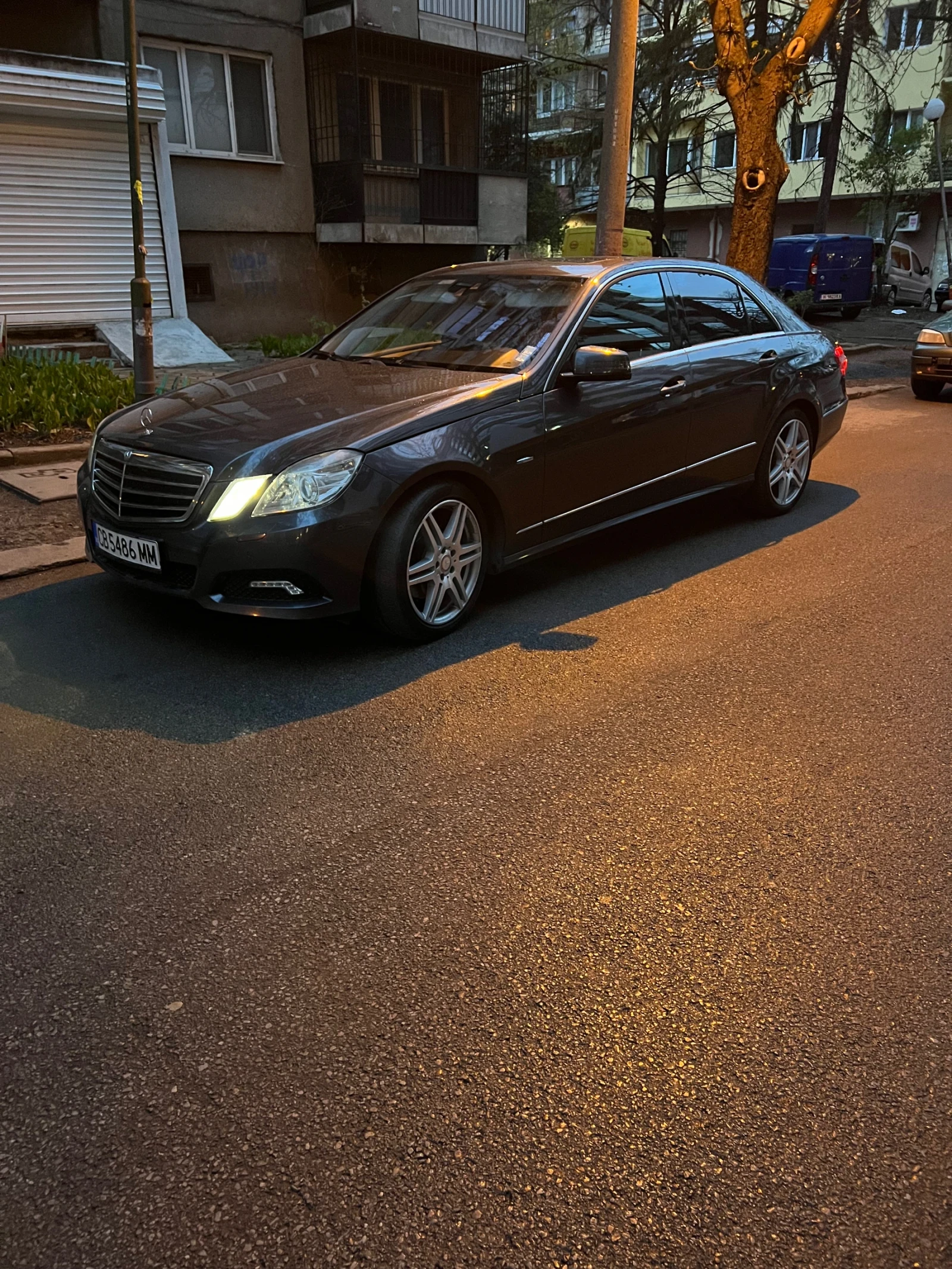 Mercedes-Benz E 350 | Mobile.bg � ����������� 12