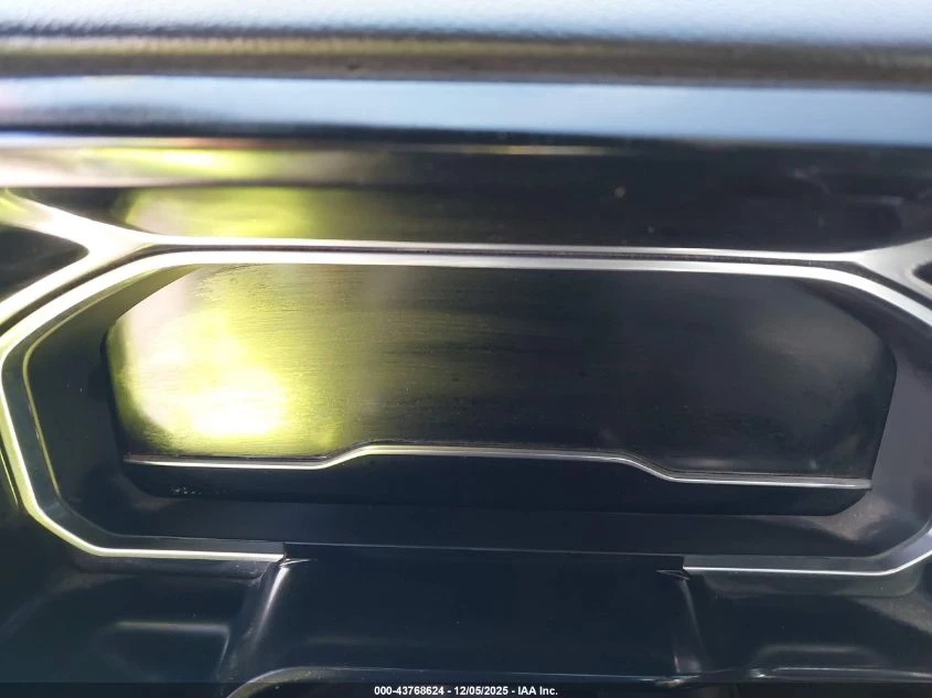 Chevrolet Silverado 6.2L V-8 DI, VVT, 420HP 4X4 Drive | Mobile.bg � ����������� 12