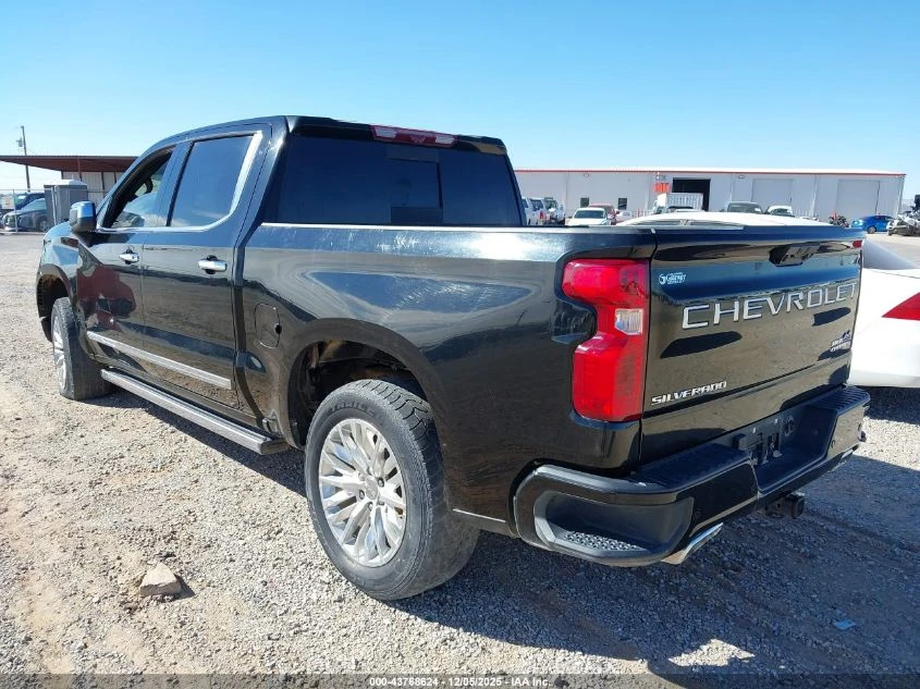 Chevrolet Silverado 6.2L V-8 DI, VVT, 420HP 4X4 Drive - изображение 8