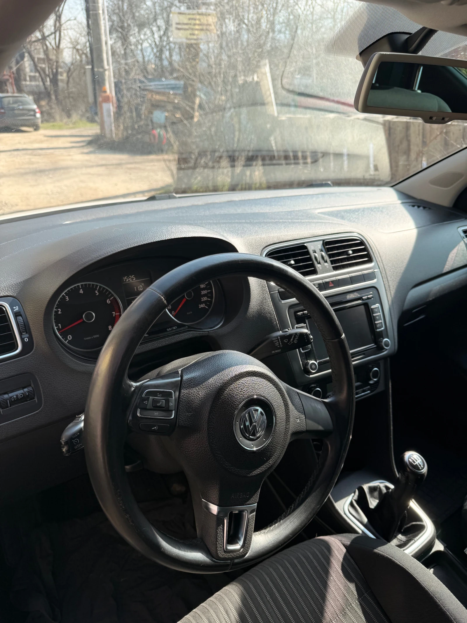 VW Polo HighLine 1.4FSI, снимка 12 - Автомобили и джипове - 53623950