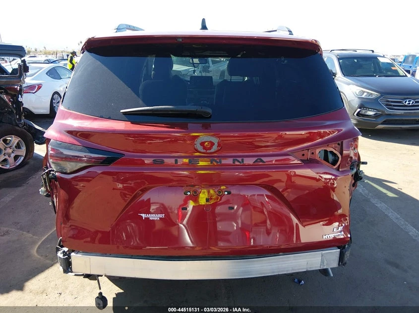 Toyota Sienna 2.5l Le, снимка 6 - Автомобили и джипове - 53937068