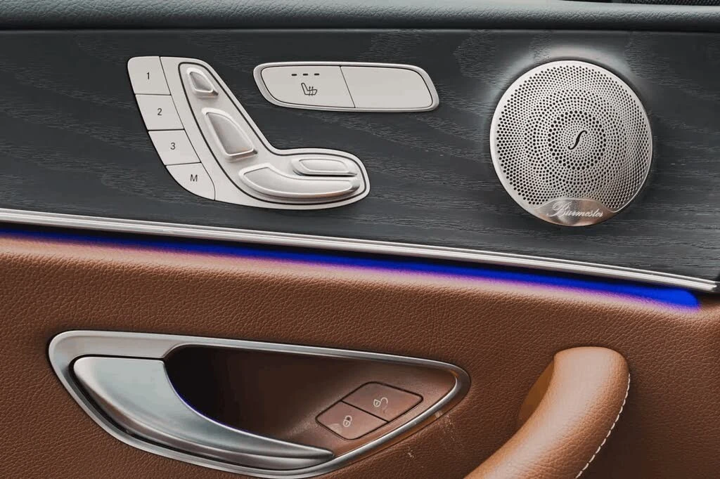 Mercedes-Benz E 350 4MATIC* АвтоКредит* (ЦЕНА ДО БГ), снимка 7 - Автомобили и джипове - 53966076