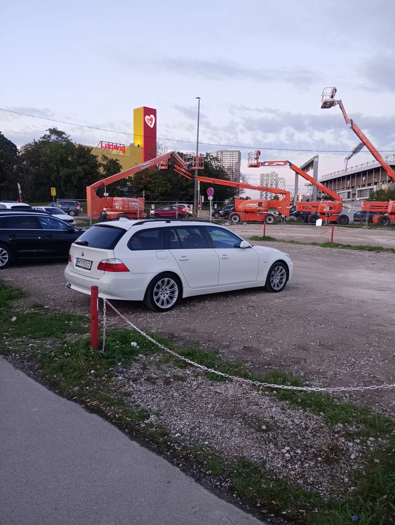BMW 530 530d, снимка 14 - Автомобили и джипове - 54230107