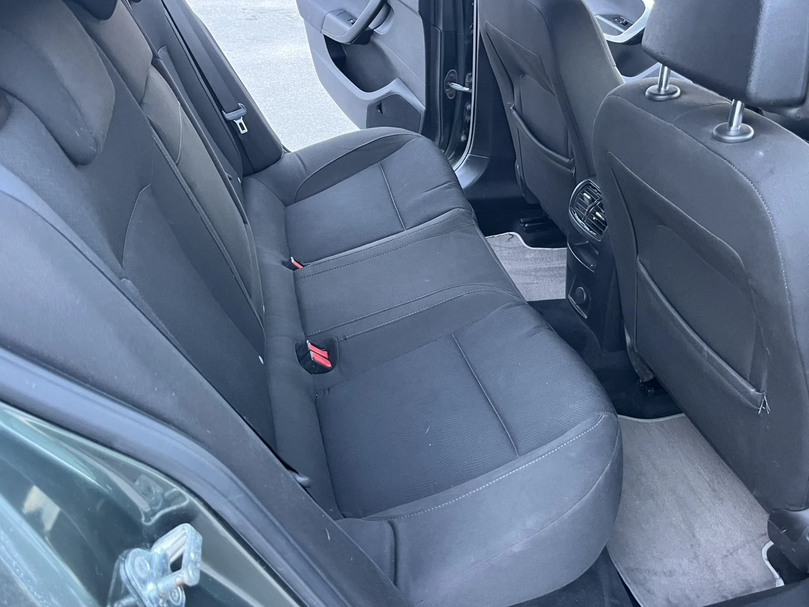 Opel Insignia 2.0CDTI 160кс EURO 5B 6 СКОРОСТИ КСЕНОН АВТОПИЛОТ, снимка 10 - Автомобили и джипове - 54240570