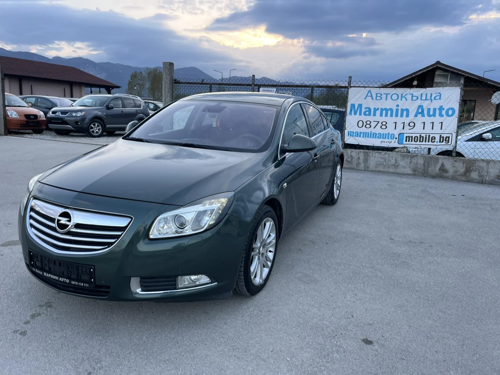 Opel Insignia 2.0CDTI 160кс EURO 5B 6 СКОРОСТИ КСЕНОН АВТОПИЛОТ
