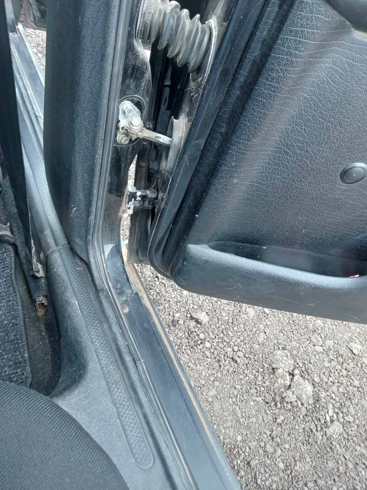 VW Golf Газ, снимка 15 - Автомобили и джипове - 54336169