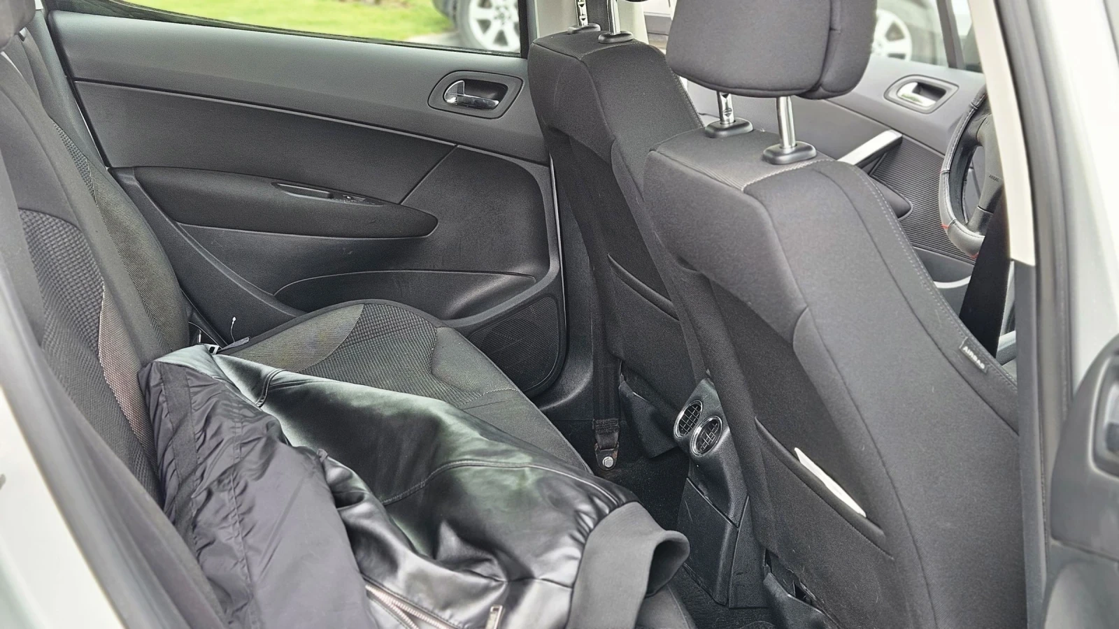 Peugeot 308, снимка 9 - Автомобили и джипове - 54459739