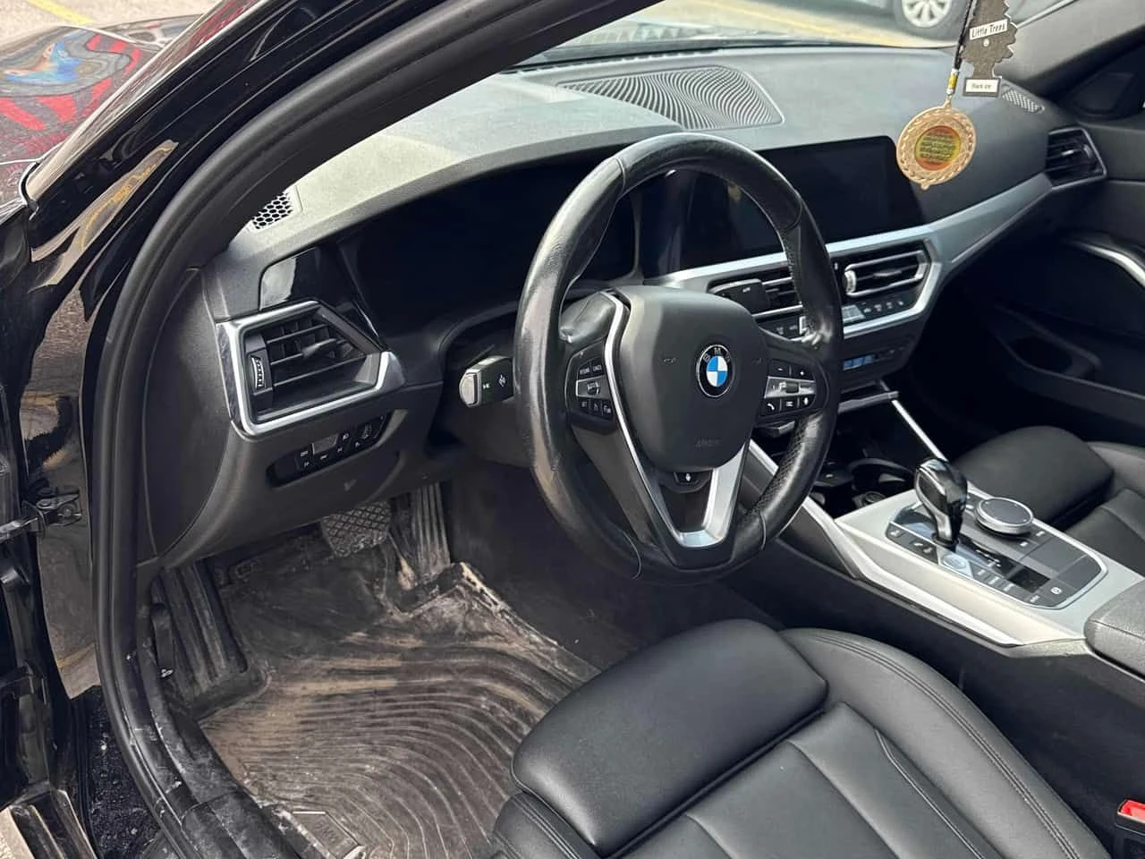 BMW 330  xDrive / CARFAX / КЛИП НА МОТОРА , снимка 5 - Автомобили и джипове - 54639846