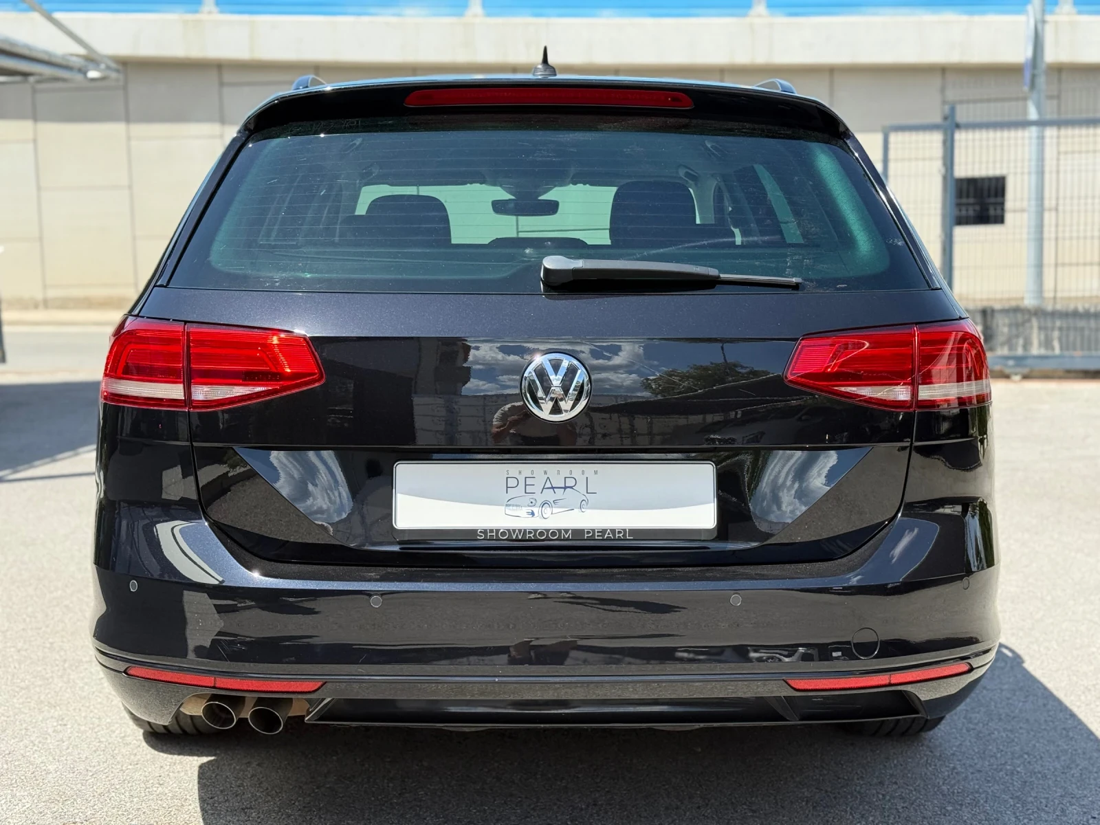 VW Passat 2.0TDI DSG BlueMotion Widescreen NAVI Comfort LED, снимка 7 - Автомобили и джипове - 54668482