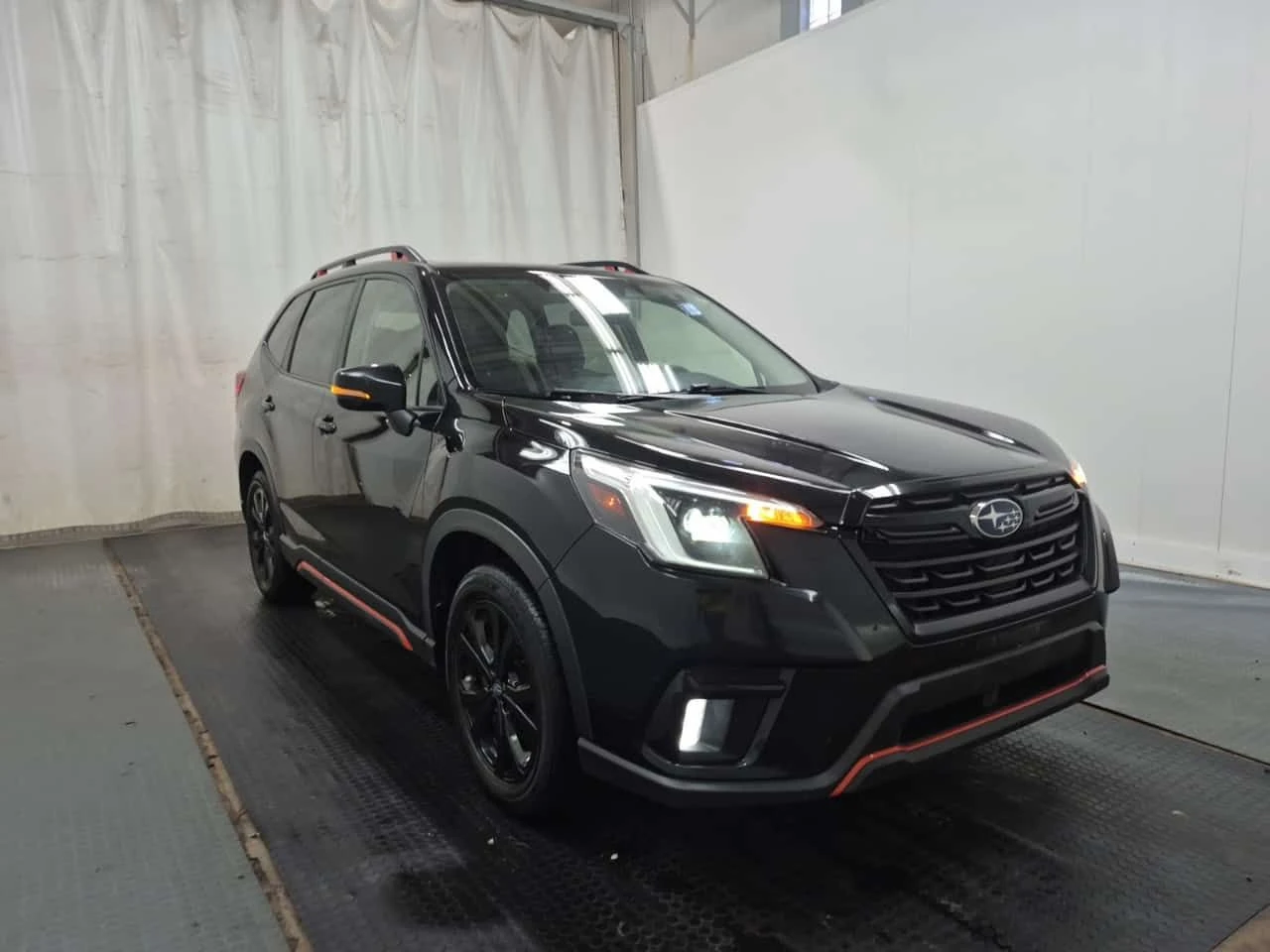 Subaru Forester SPORT| PANO| 2 КЛЮЧА| 2 ЧИФТА ГУМИ| , снимка 2 - Автомобили и джипове - 55544013