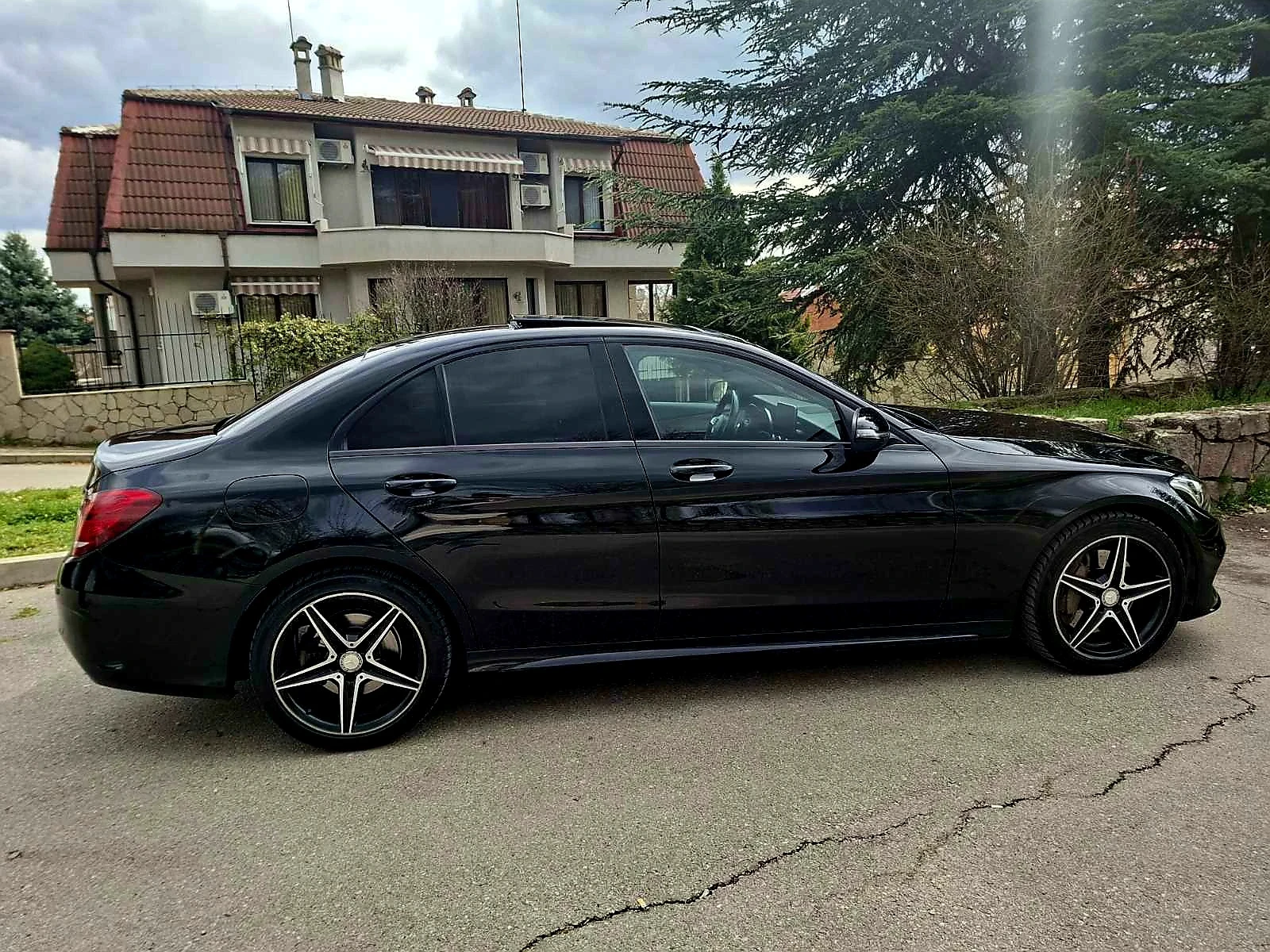 Mercedes-Benz C 250 AMG 4MATIC PANORAMA, снимка 5 - Автомобили и джипове - 55897153