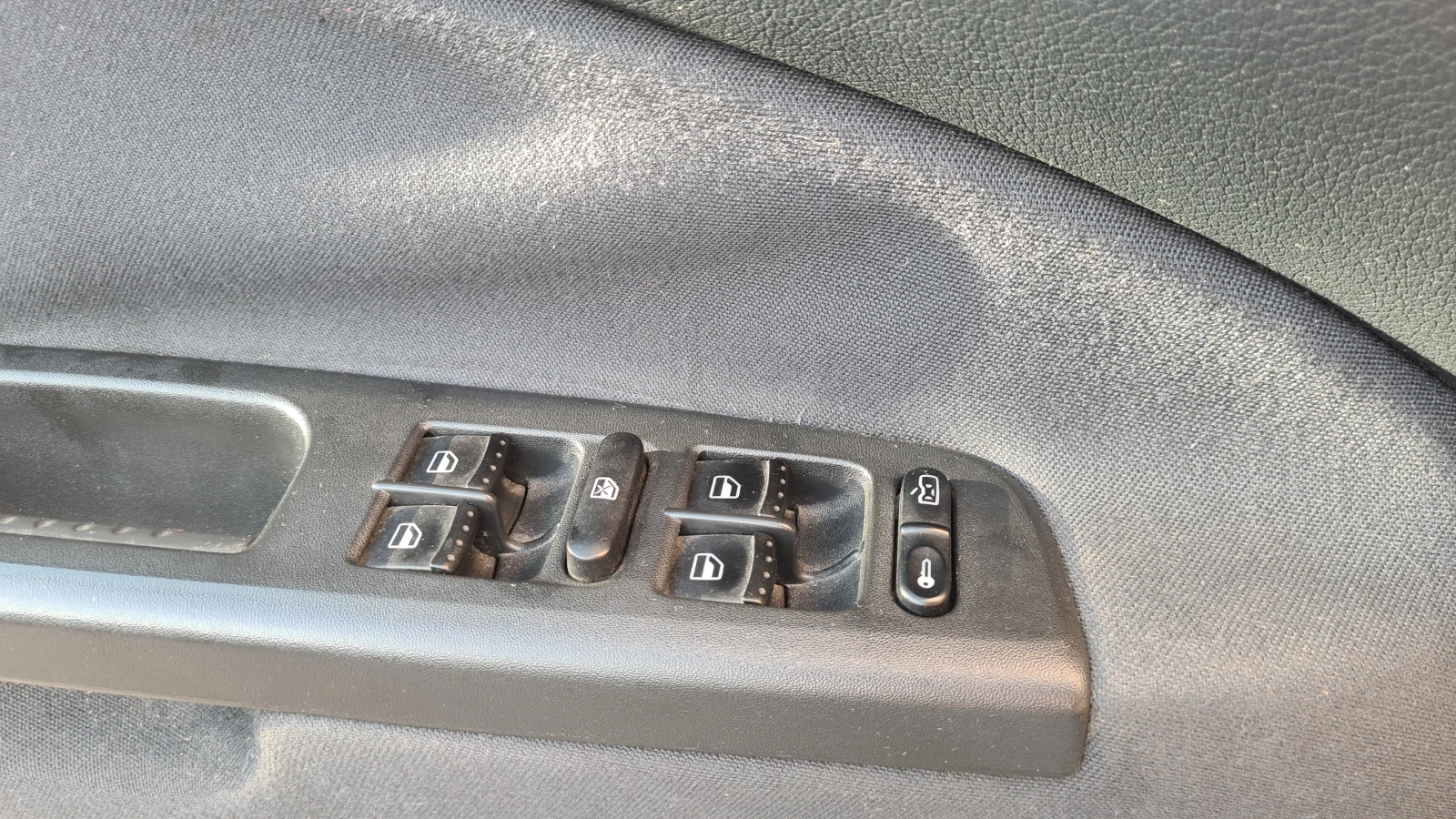 Skoda Octavia 4x4 Powerplay, снимка 8 - Автомобили и джипове - 56104922