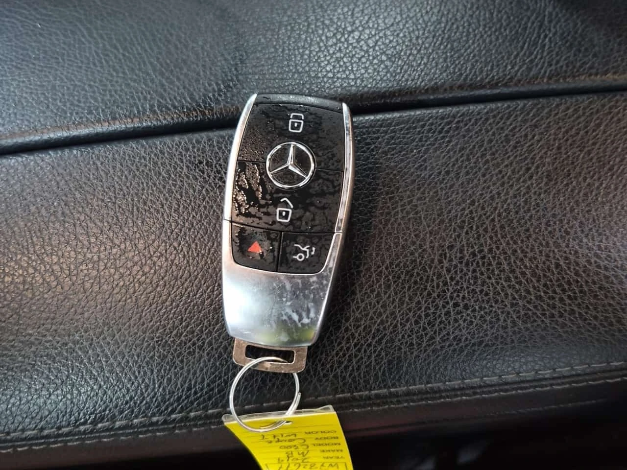 Mercedes-Benz C 300 * CARFAX * ��� ������������ ������ | Mobile.bg � ����������� 8