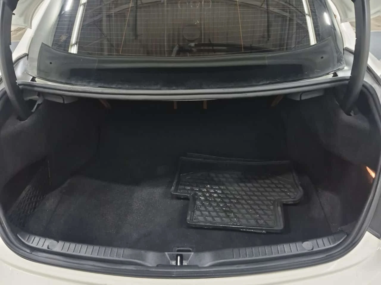 Mercedes-Benz C 300 * CARFAX * ��� ������������ ������ | Mobile.bg � ����������� 14