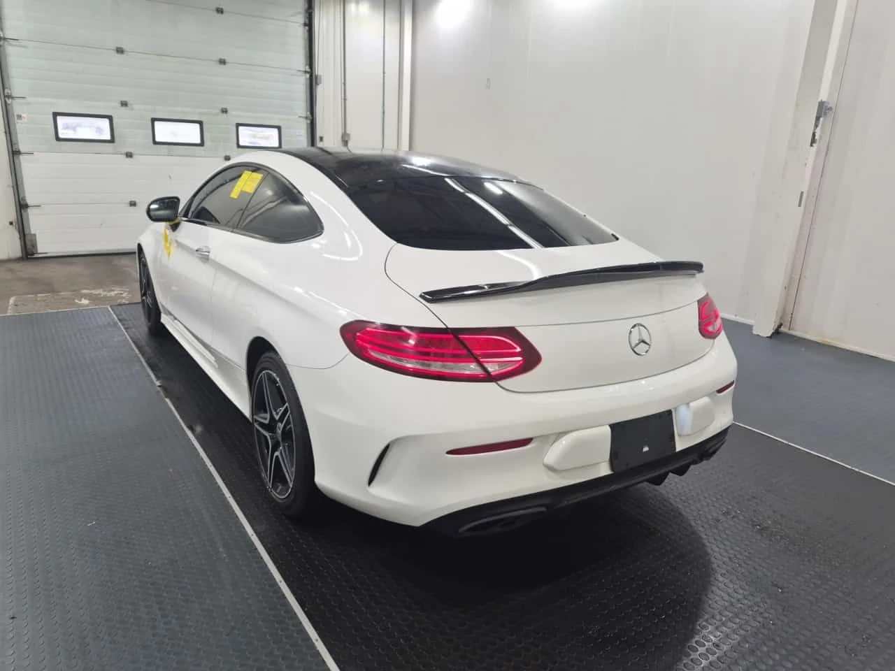 Mercedes-Benz C 300 * CARFAX * ��� ������������ ������ | Mobile.bg � ����������� 4