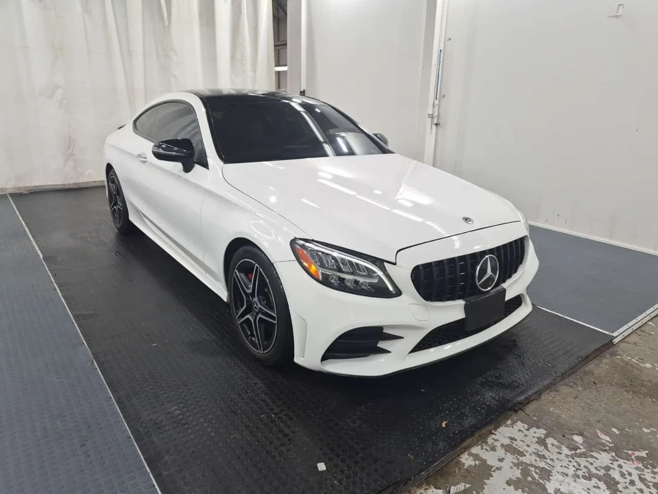 Mercedes-Benz C 300 * CARFAX * ��� ������������ ������ | Mobile.bg � ����������� 2