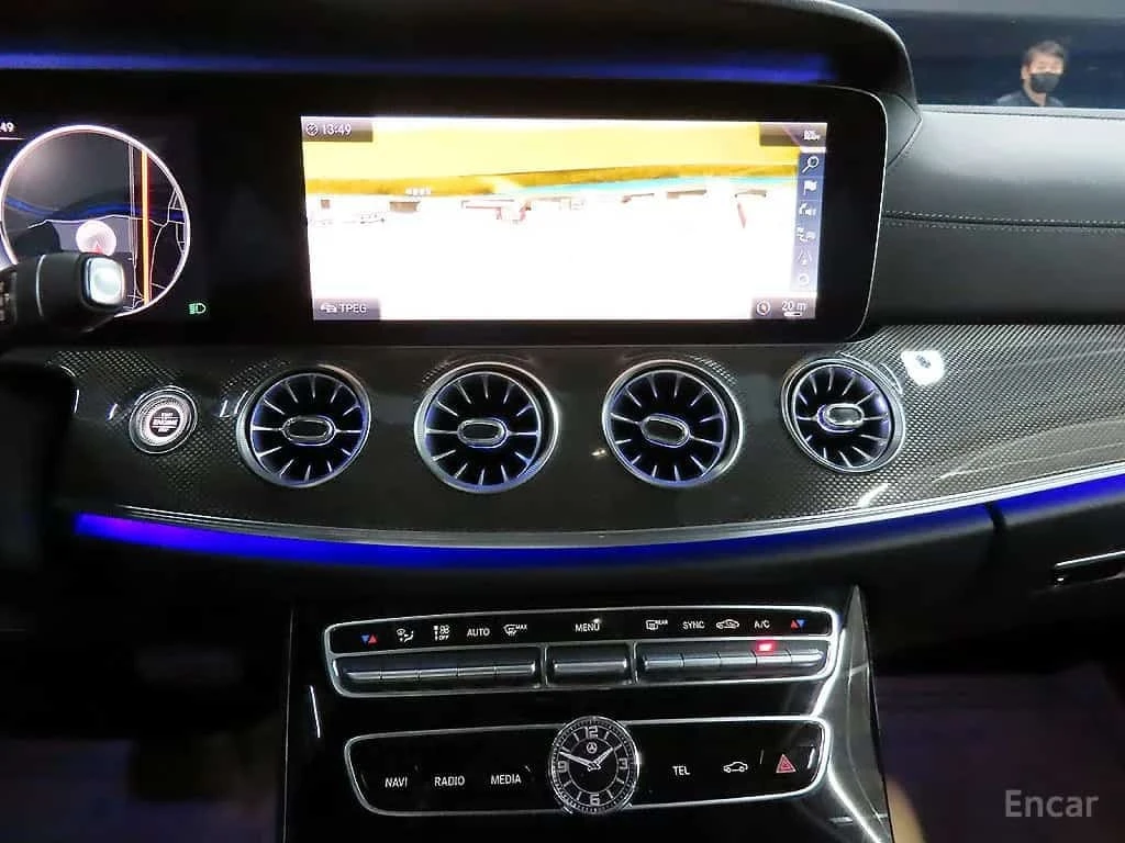 Mercedes-Benz CLS 300 * AMG Line * ������ ���� �� �������� | Mobile.bg � ����������� 11