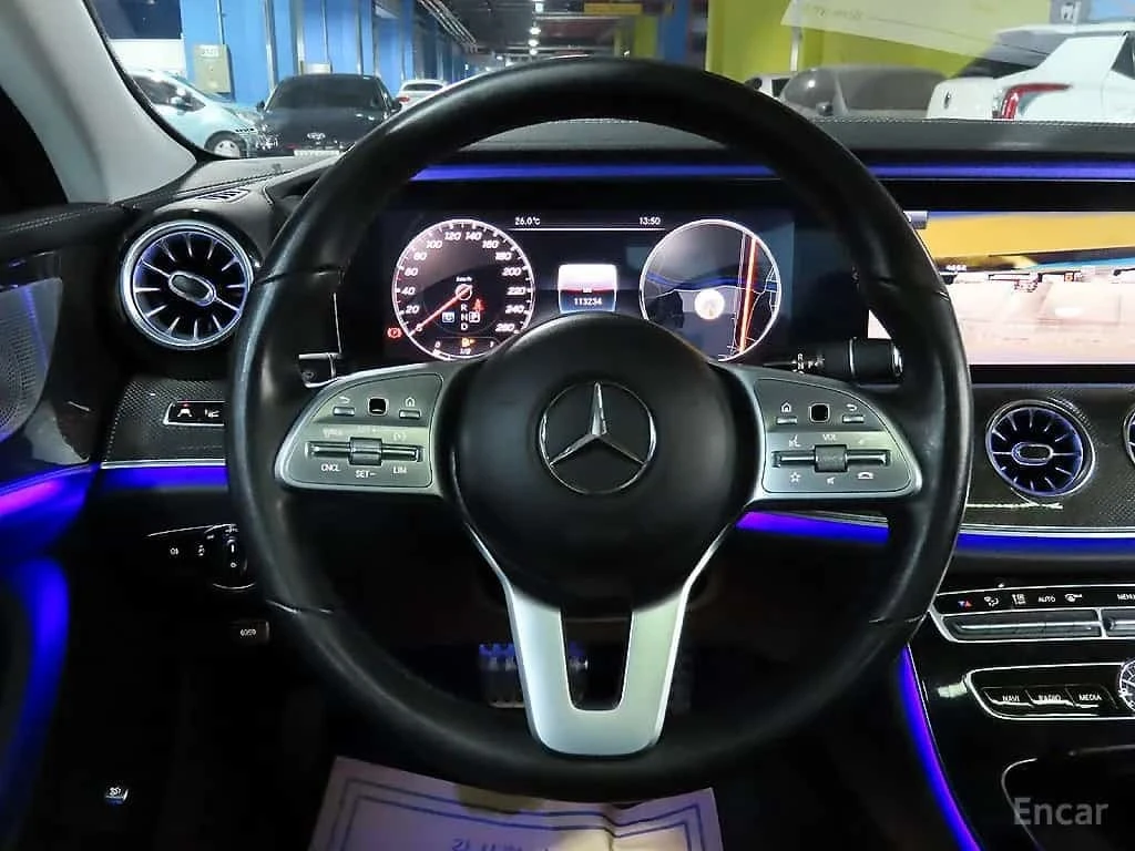 Mercedes-Benz CLS 300 * AMG Line * ������ ���� �� �������� | Mobile.bg � ����������� 9