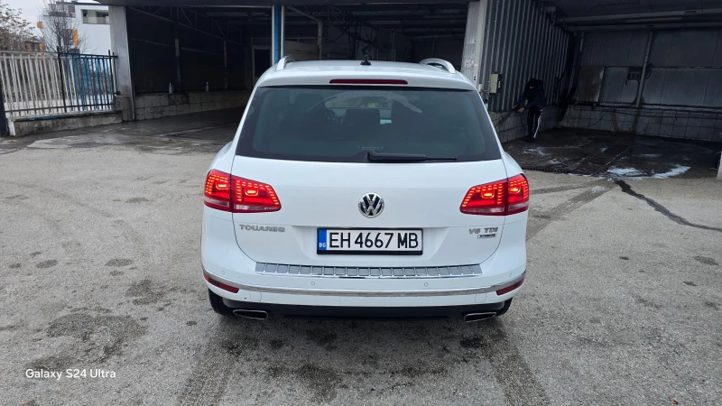 VW Touareg 3000d, снимка 10 - Автомобили и джипове - 46164896