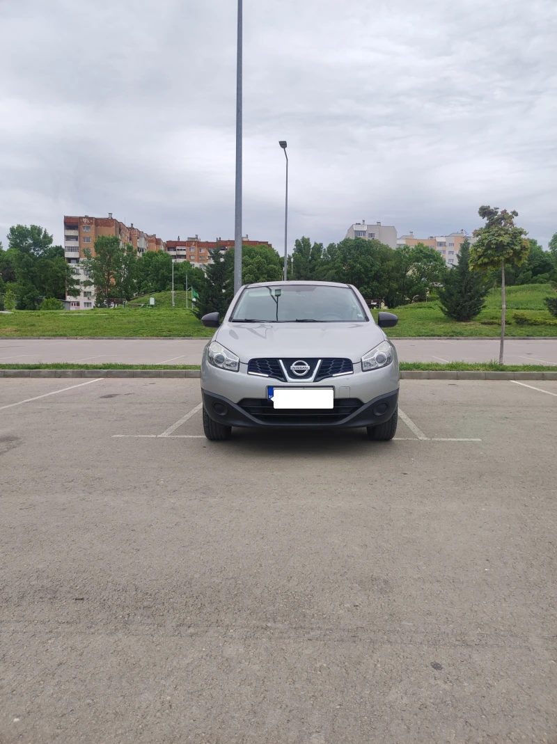 Nissan Qashqai 1.5 DCI, снимка 1 - Автомобили и джипове - 48957424