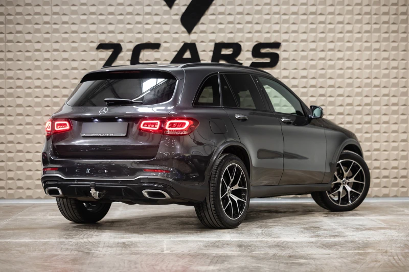 Mercedes-Benz GLC 220 AMG * DISTRONIC * Подгрев * apple car play/android, снимка 5 - Автомобили и джипове - 52162999