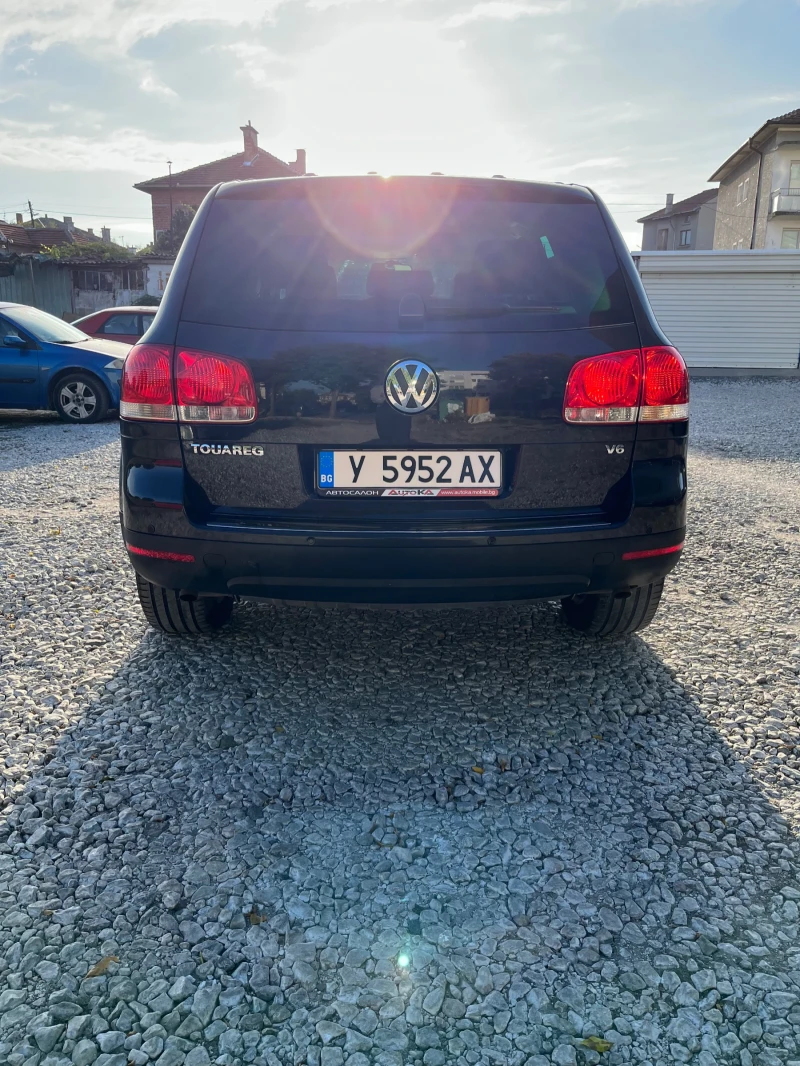 VW Touareg, снимка 3 - Автомобили и джипове - 52621926