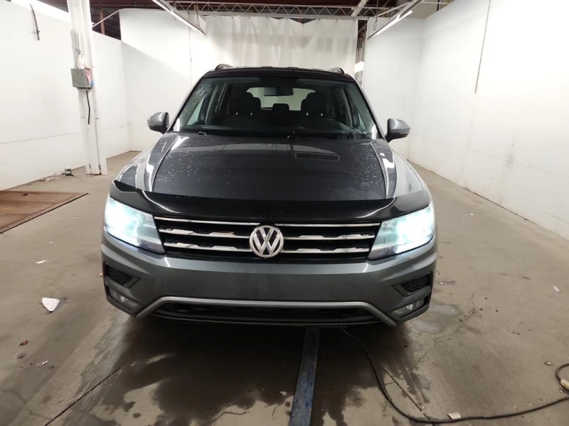 VW Tiguan * TRENDLINE * CARFAX * БЕЗ ПЪРВОНАЧАЛНА ВНОСКА, снимка 7 - Автомобили и джипове - 52991509