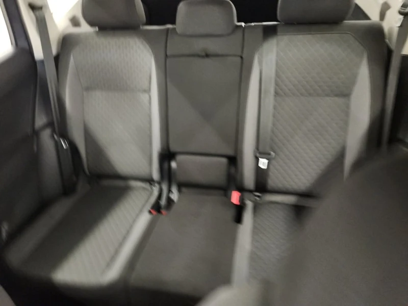 VW Tiguan * TRENDLINE * CARFAX * БЕЗ ПЪРВОНАЧАЛНА ВНОСКА, снимка 12 - Автомобили и джипове - 52991509