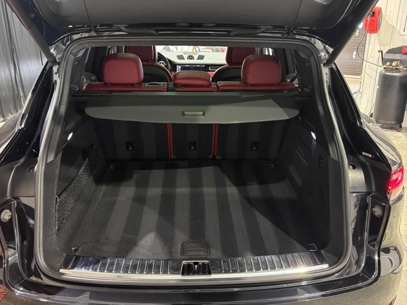 Porsche Cayenne * GTS * CARFAX * БЕЗ ПЪРВОНАЧАЛНА ВНОСКА, снимка 14 - Автомобили и джипове - 53308309