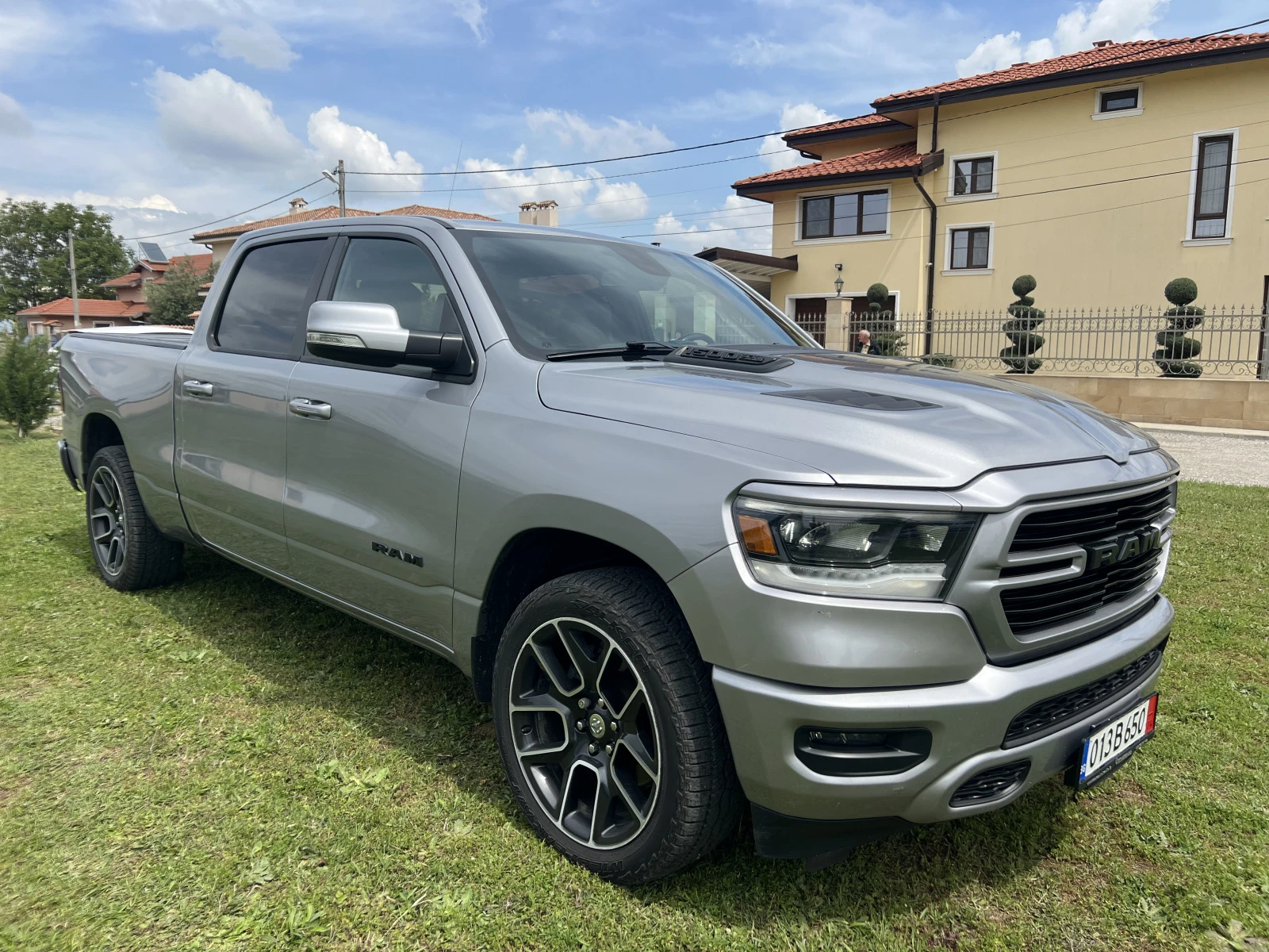 Dodge RAM 1500 5.7 HEMI* Sport-4х4, Full - [1] 