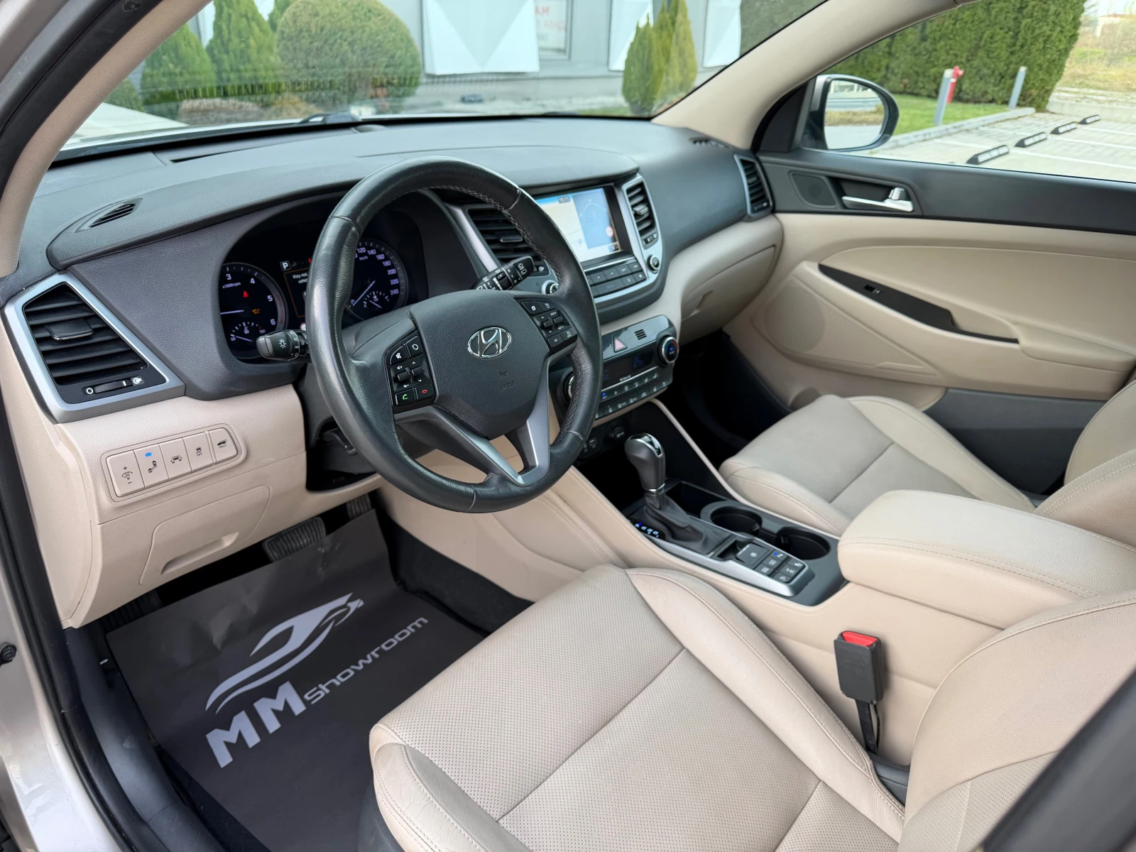 Hyundai Tucson PREMIUM-4X4-���������-��������-������-�����- | Mobile.bg � ����������� 9