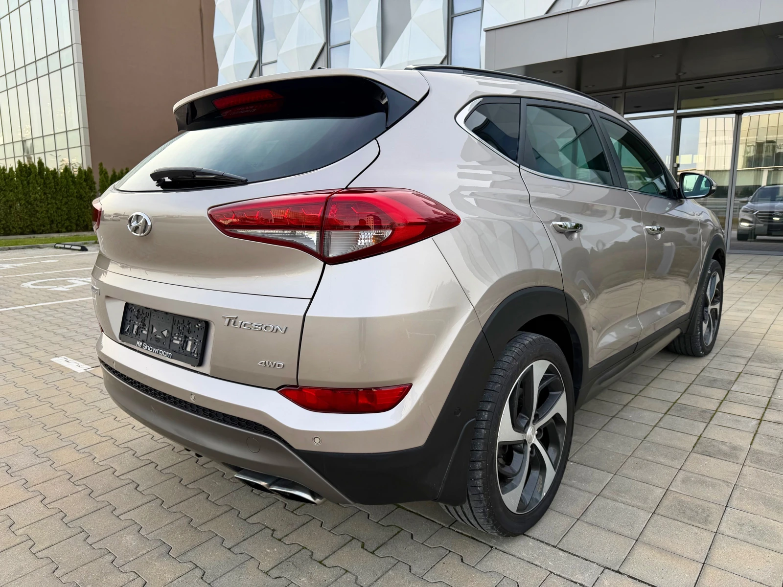Hyundai Tucson PREMIUM-4X4-���������-��������-������-�����- | Mobile.bg � ����������� 5