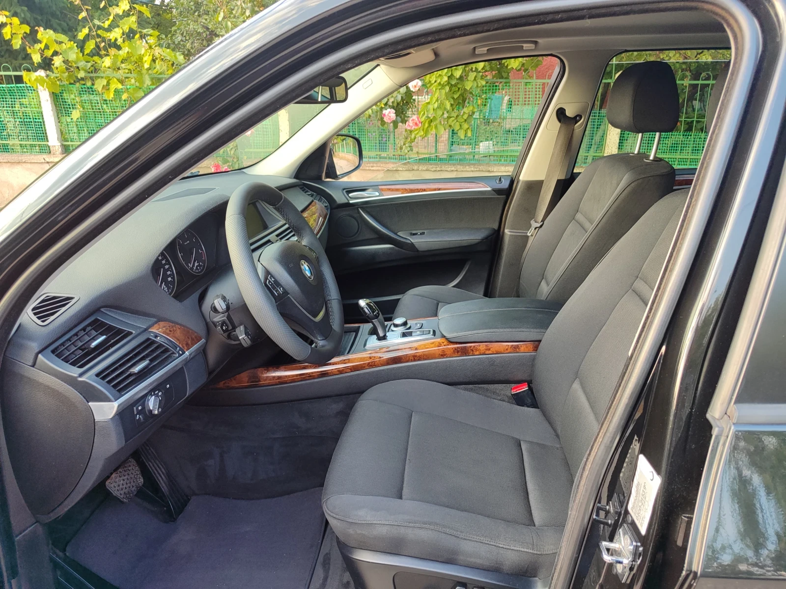 BMW X3 3.0 - изображение 8