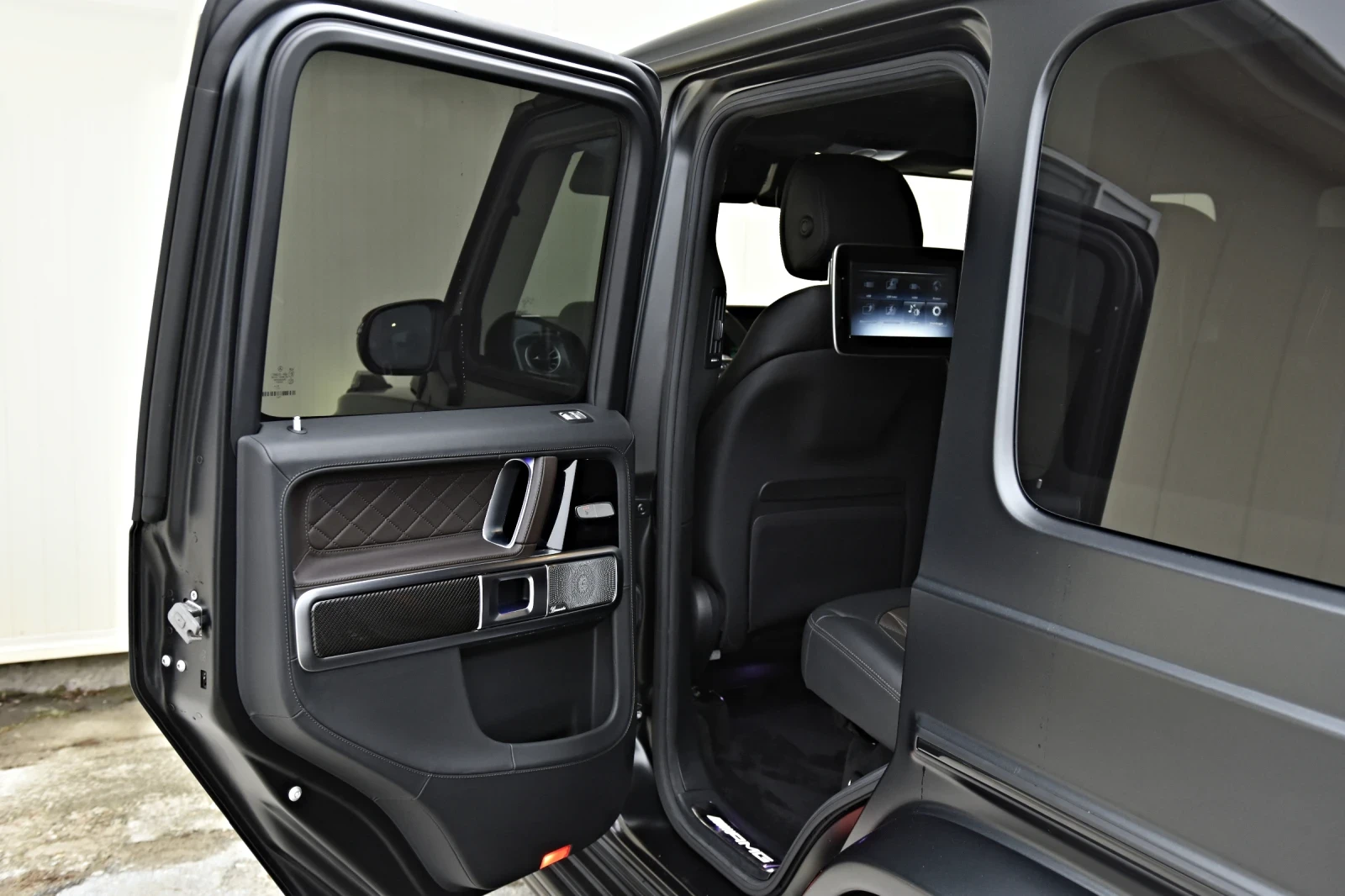 Mercedes-Benz G 63 AMG MANUFACTUR 3xTV MANGO MATT CARBON FULL | Mobile.bg � ����������� 17