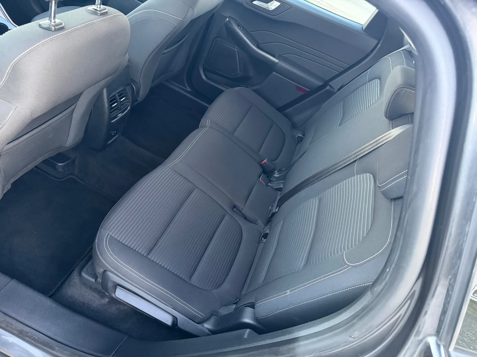 Ford Kuga 2.0 - 190 �� / 4X4 / ��������� / CARPLAY / ����6  | Mobile.bg � ����������� 11