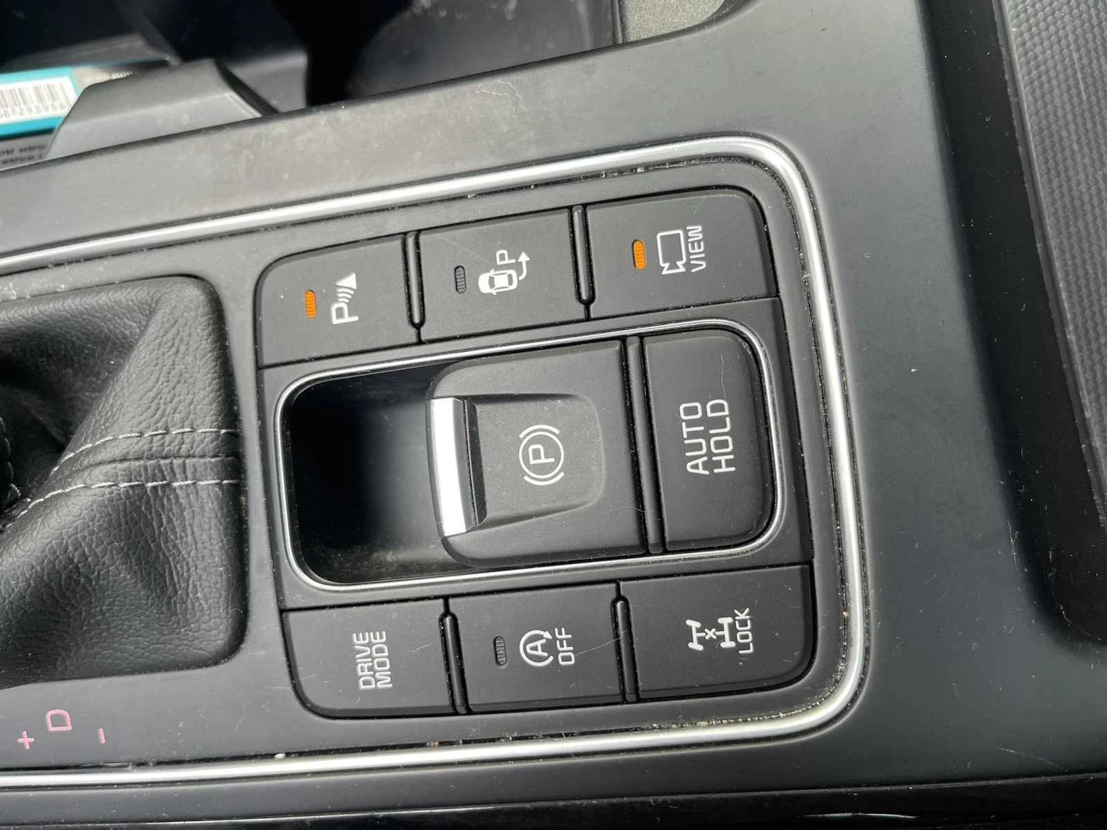 Kia Sorento Facelift 2.2 CRDi Platinum Edition 44000 km, снимка 14 - Автомобили и джипове - 53929290