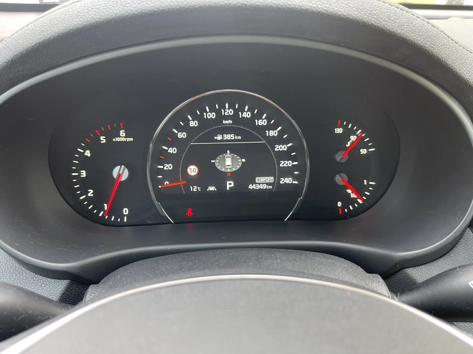 Kia Sorento Facelift 2.2 CRDi Platinum Edition 44000 km, снимка 8 - Автомобили и джипове - 53929290