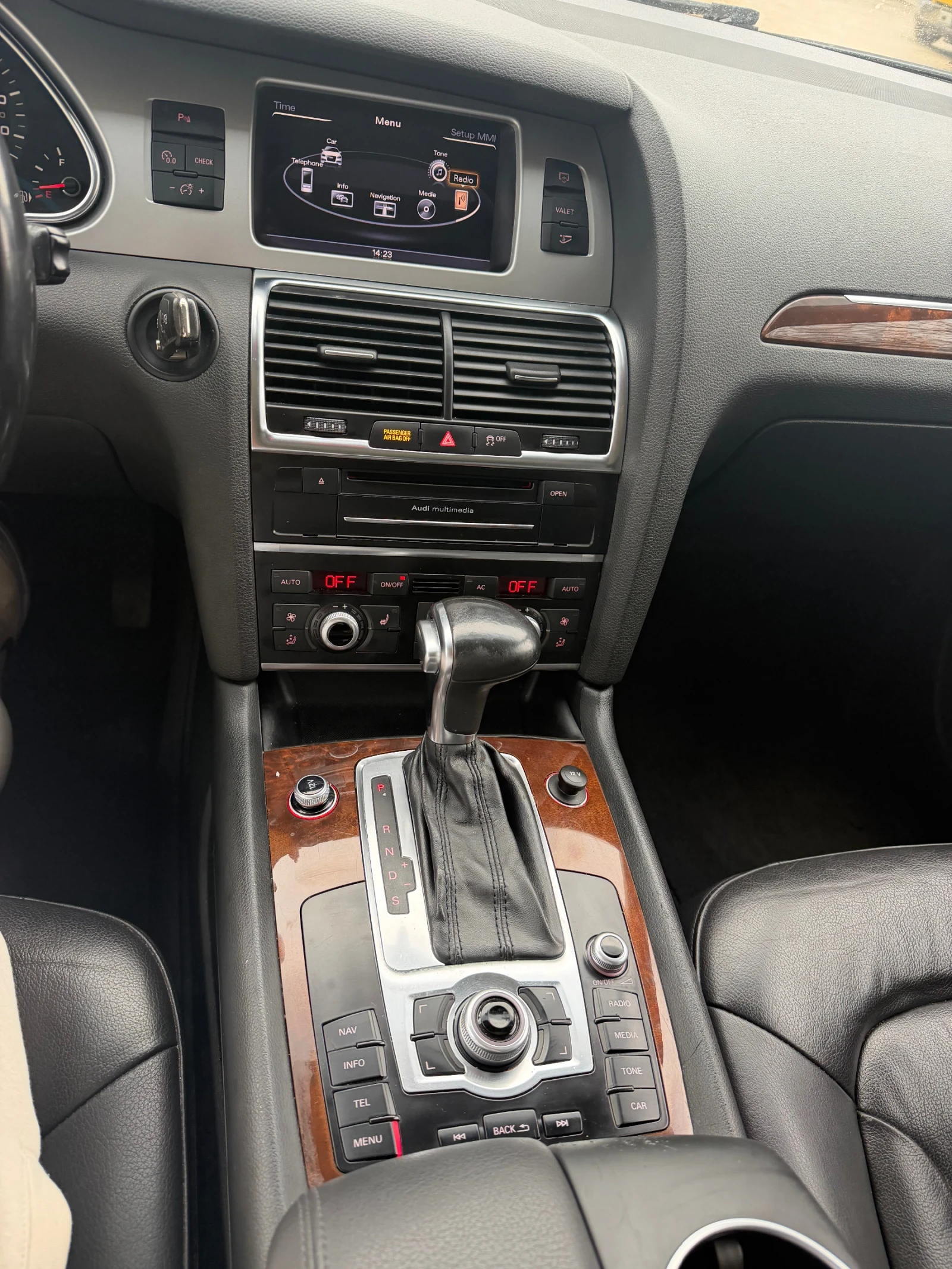 Audi Q7, снимка 10 - Автомобили и джипове - 53953109