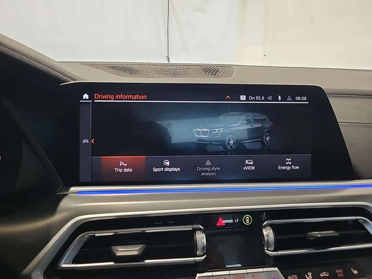 BMW X5  XDRIVE40I | AMBIENT | PANO | 2КЛЮЧА , снимка 13 - Автомобили и джипове - 54946044